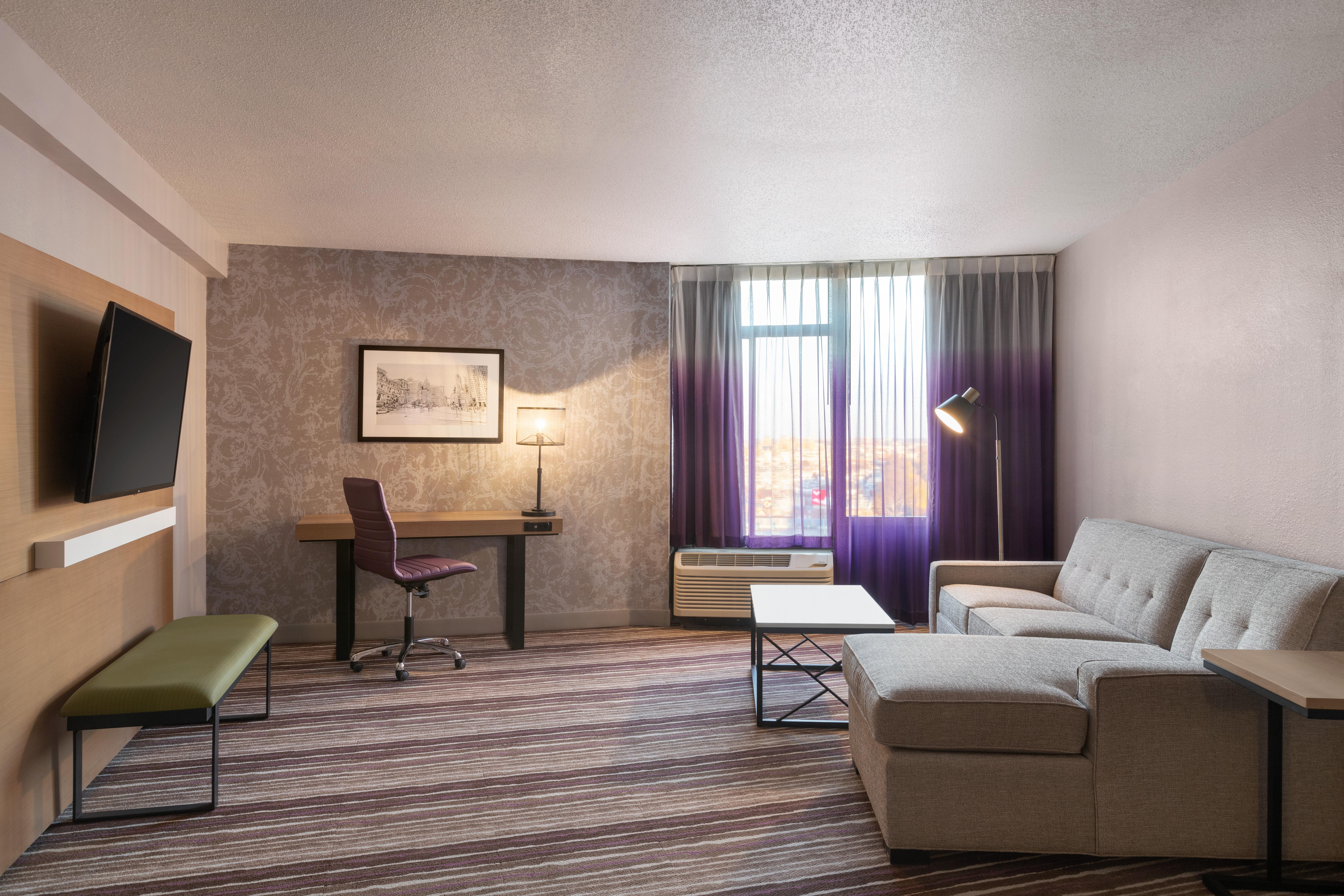 Hotel Arpt-stadium Area By Ihg