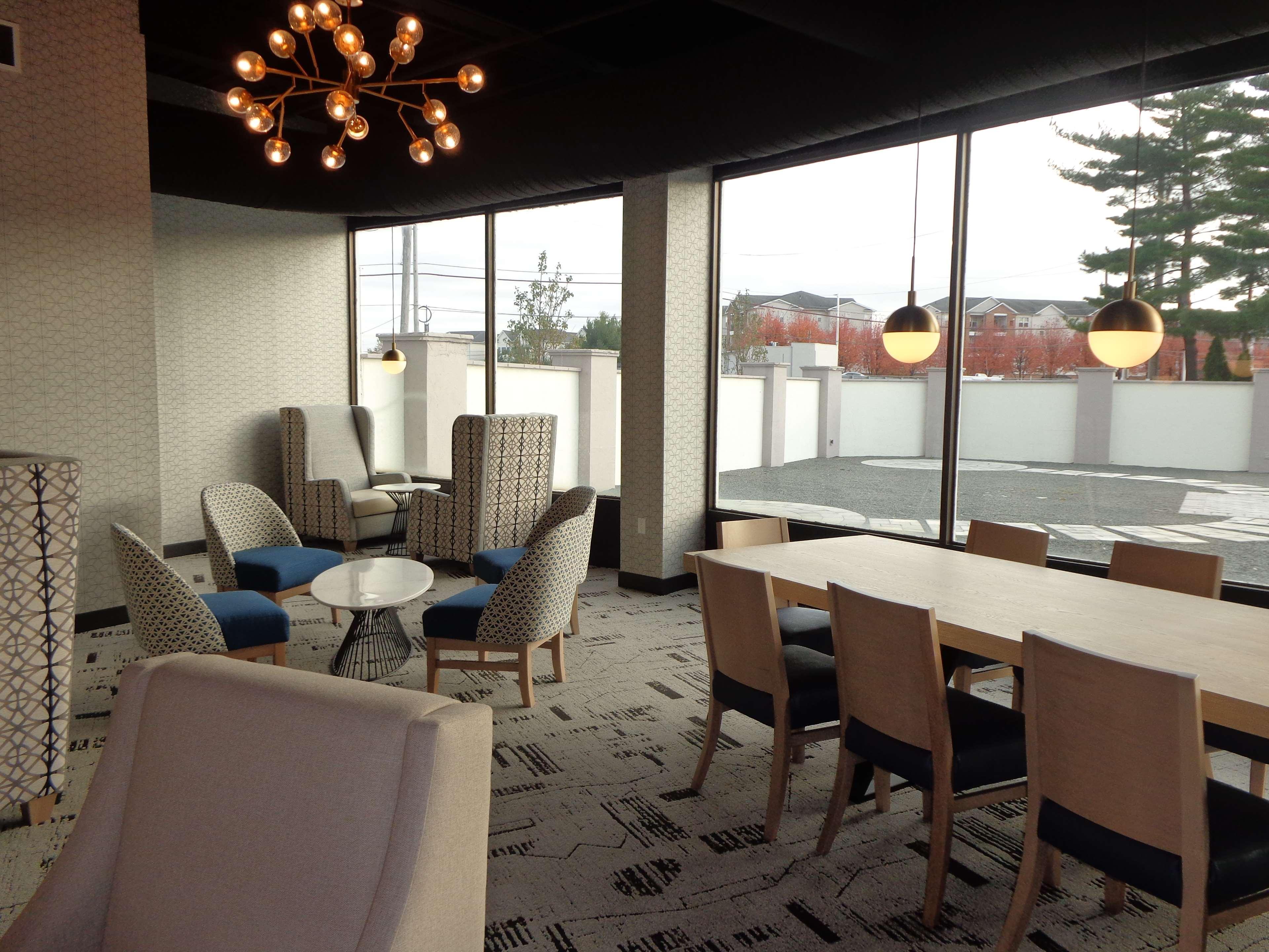 Arpt-stadium Area By Ihg