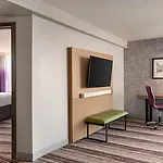 Holiday Inn Philadelphia Arpt-Stadium Area By Ihg